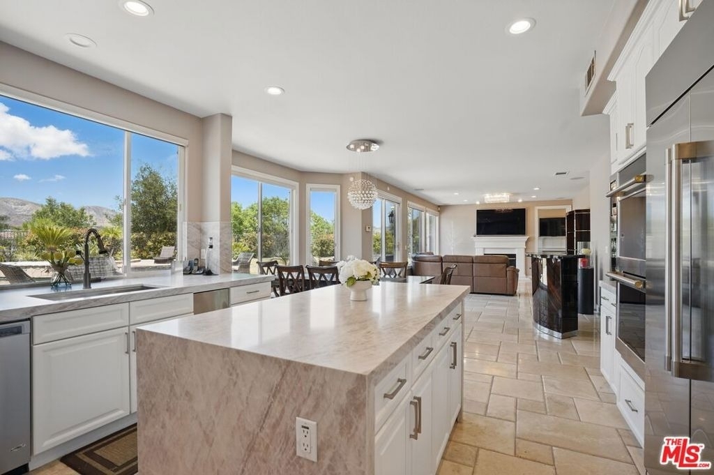 4040 Leighton Point Road - Photo 2