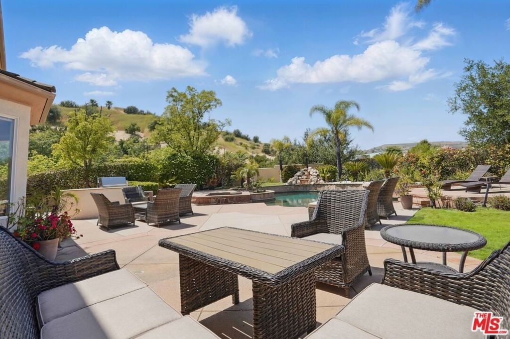 4040 Leighton Point Road - Photo 17