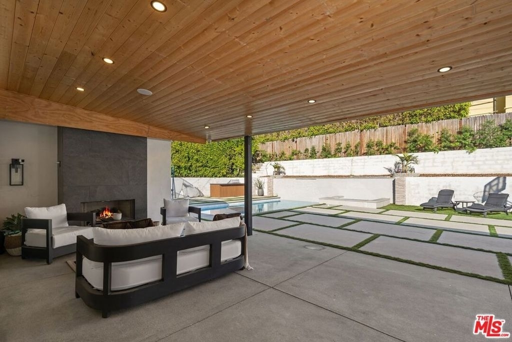 2120 San Ysidro Drive - Photo 29