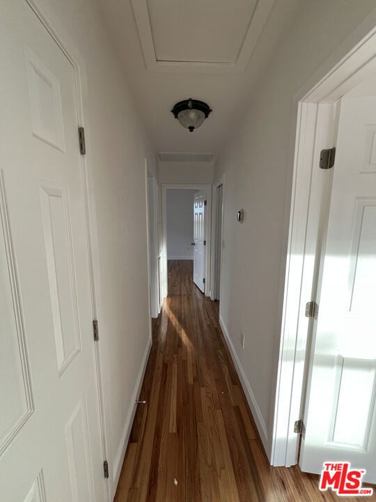 15605 S Berendo Avenue - Photo 18