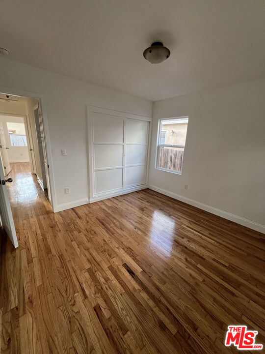 15605 S Berendo Avenue - Photo 23