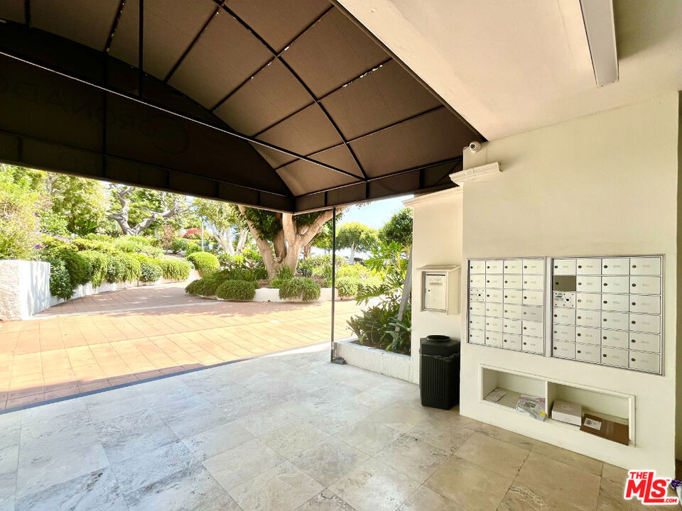 17350 W Sunset Boulevard - Photo 29