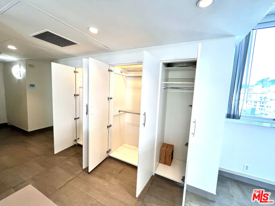 17350 W Sunset Boulevard - Photo 11