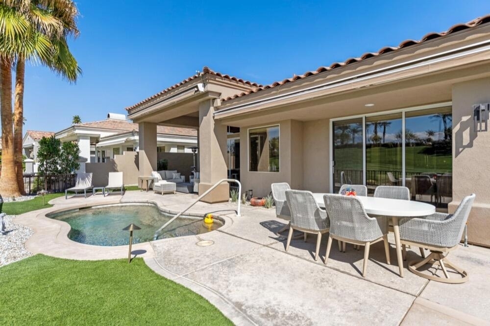 293 Desert Holly Drive - Photo 0