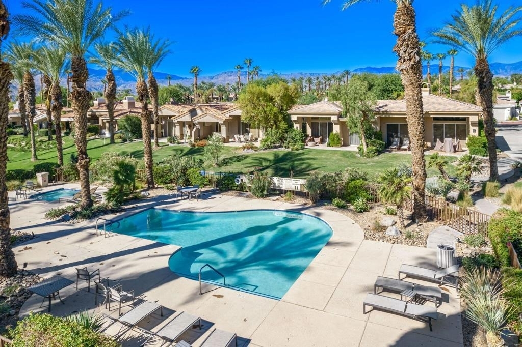 293 Desert Holly Drive - Photo 44