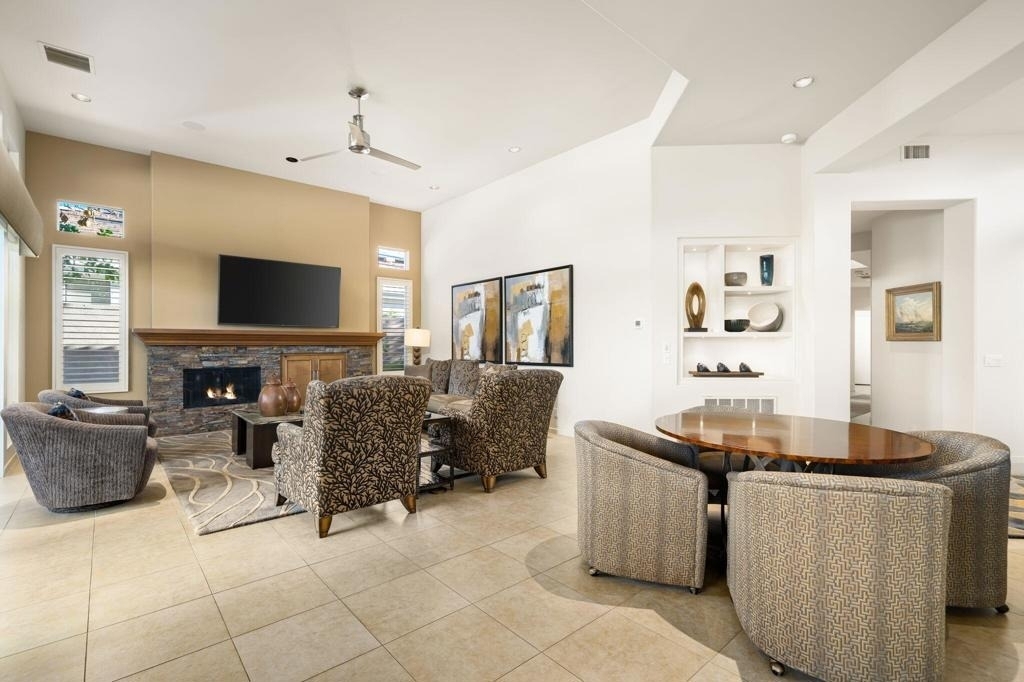 293 Desert Holly Drive - Photo 6