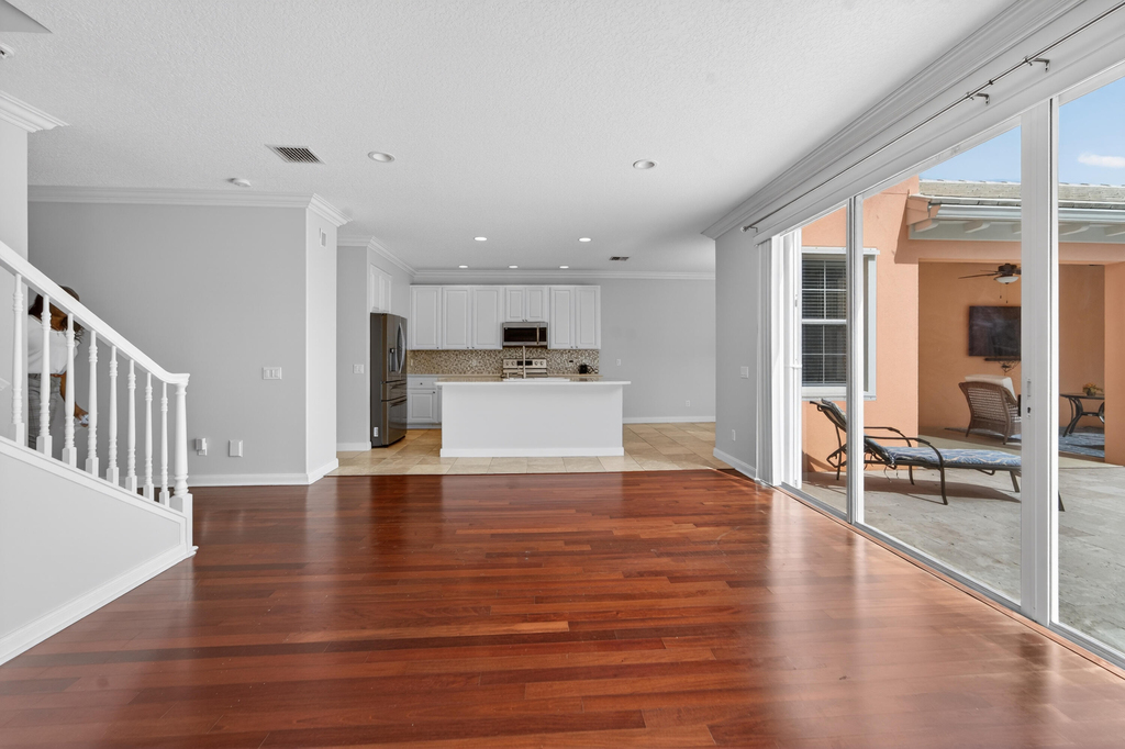 2625 E Community Drive - Photo 6