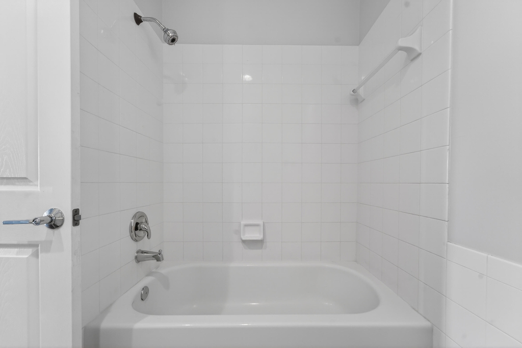 2625 E Community Drive - Photo 7