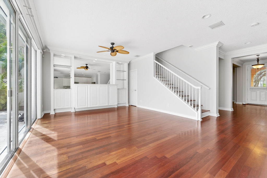 2625 E Community Drive - Photo 4