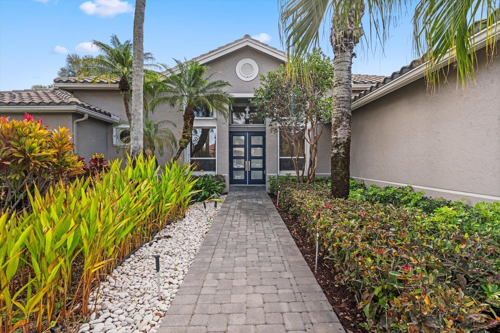 4841 Exeter Estate Lane - Photo 2
