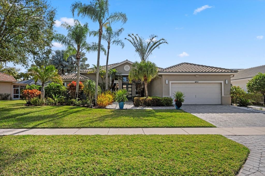 4841 Exeter Estate Lane - Photo 0