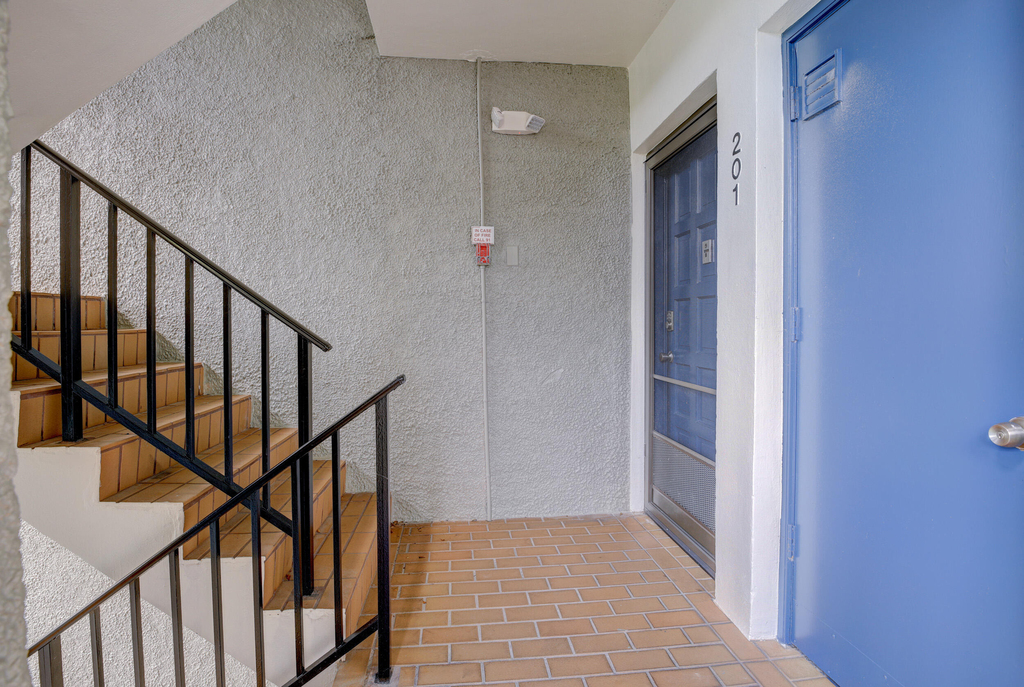 4801 Esedra Court - Photo 2