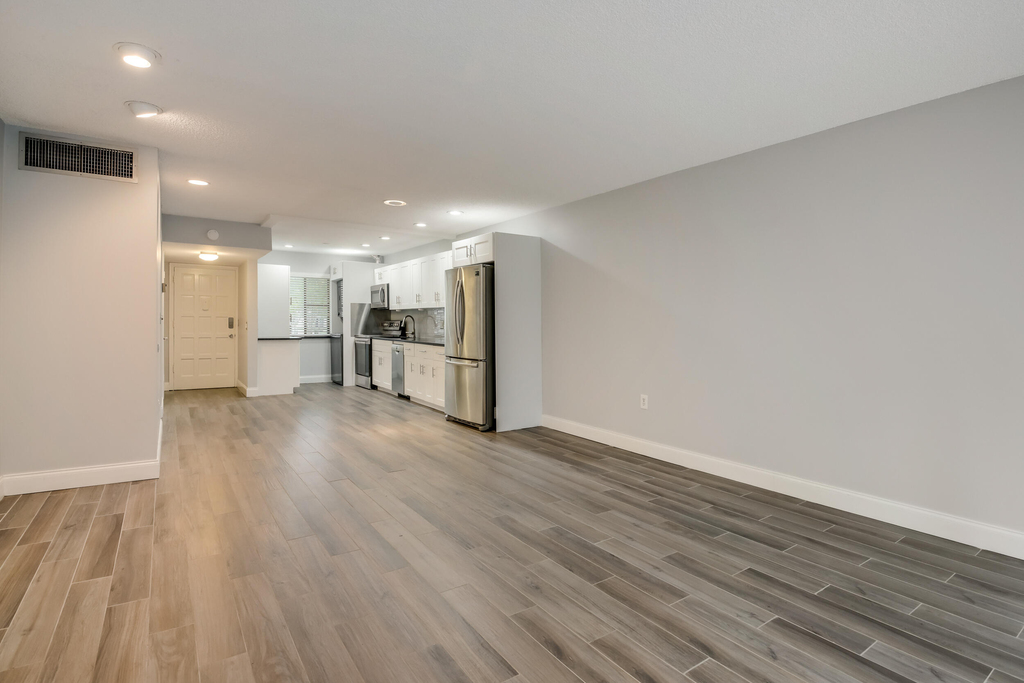 4801 Esedra Court - Photo 5