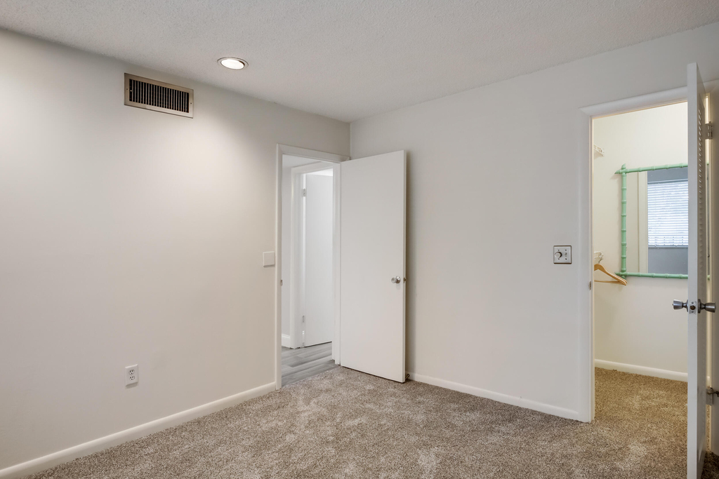 4801 Esedra Court - Photo 14