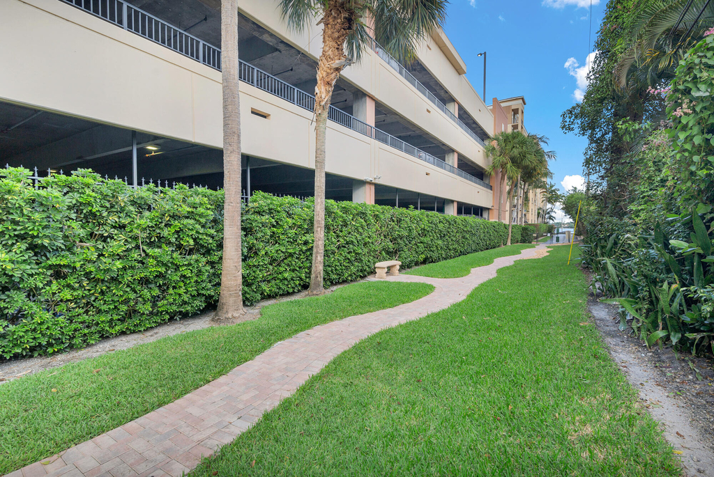 1801 N Flagler Drive - Photo 27