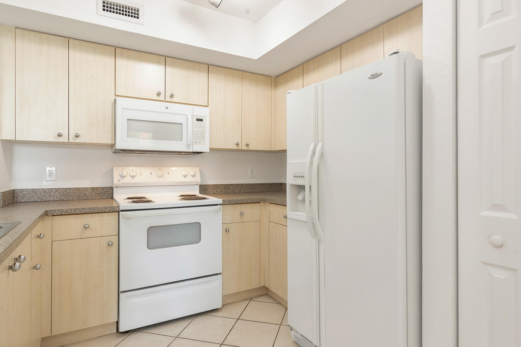 1801 N Flagler Drive - Photo 8