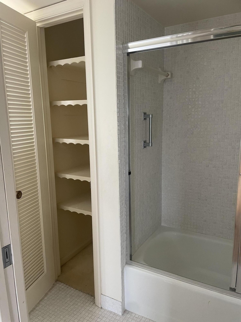 250 John F Kennedy Drive - Photo 15