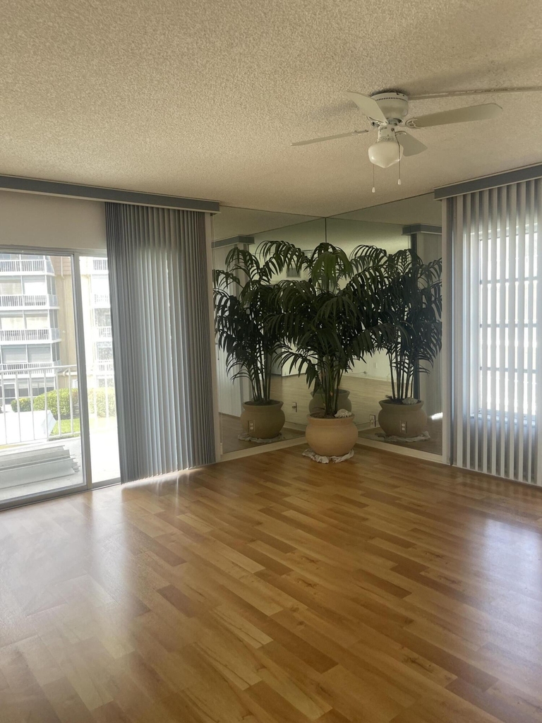 250 John F Kennedy Drive - Photo 21