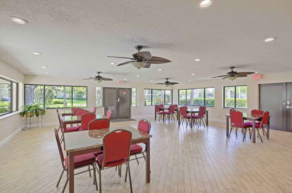 6485 Chasewood Drive - Photo 37