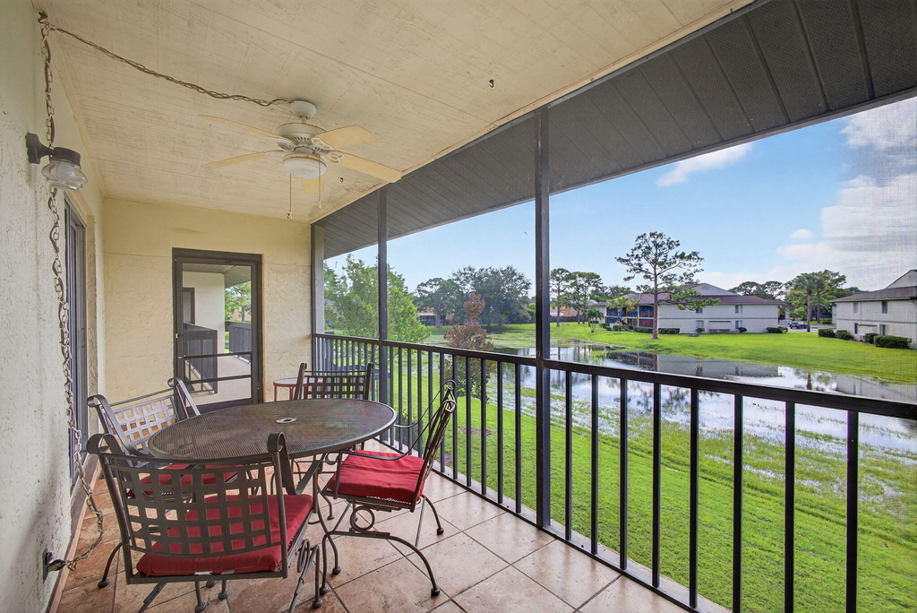 6485 Chasewood Drive - Photo 4