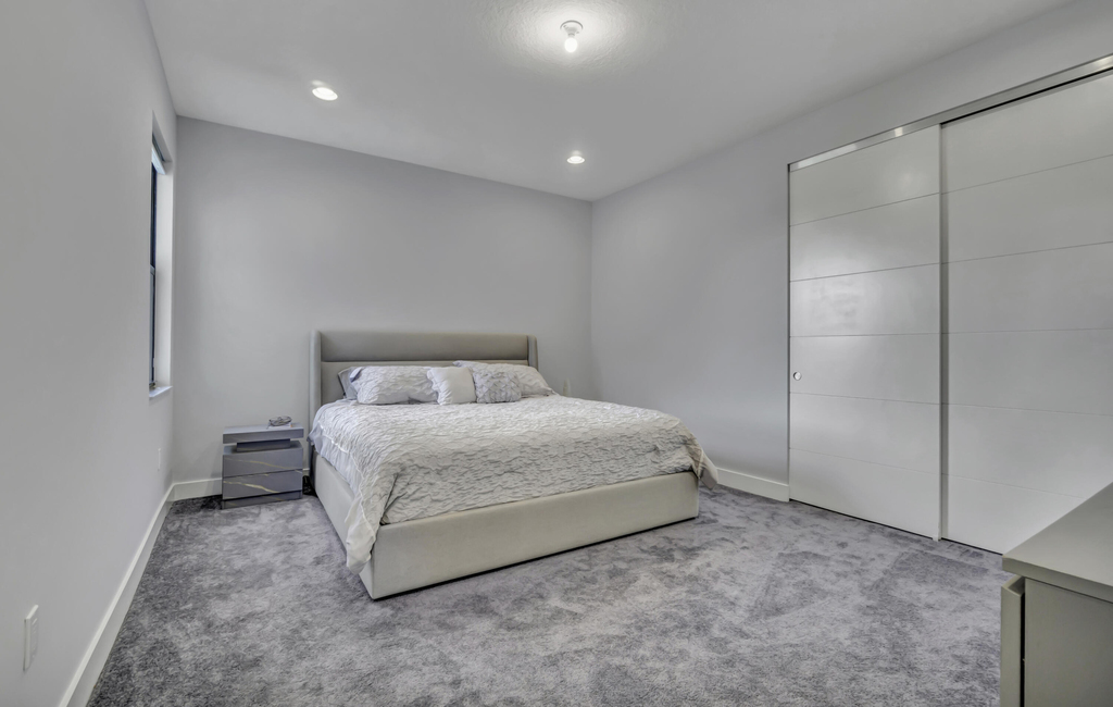 17081 Five Waters Avenue - Photo 63