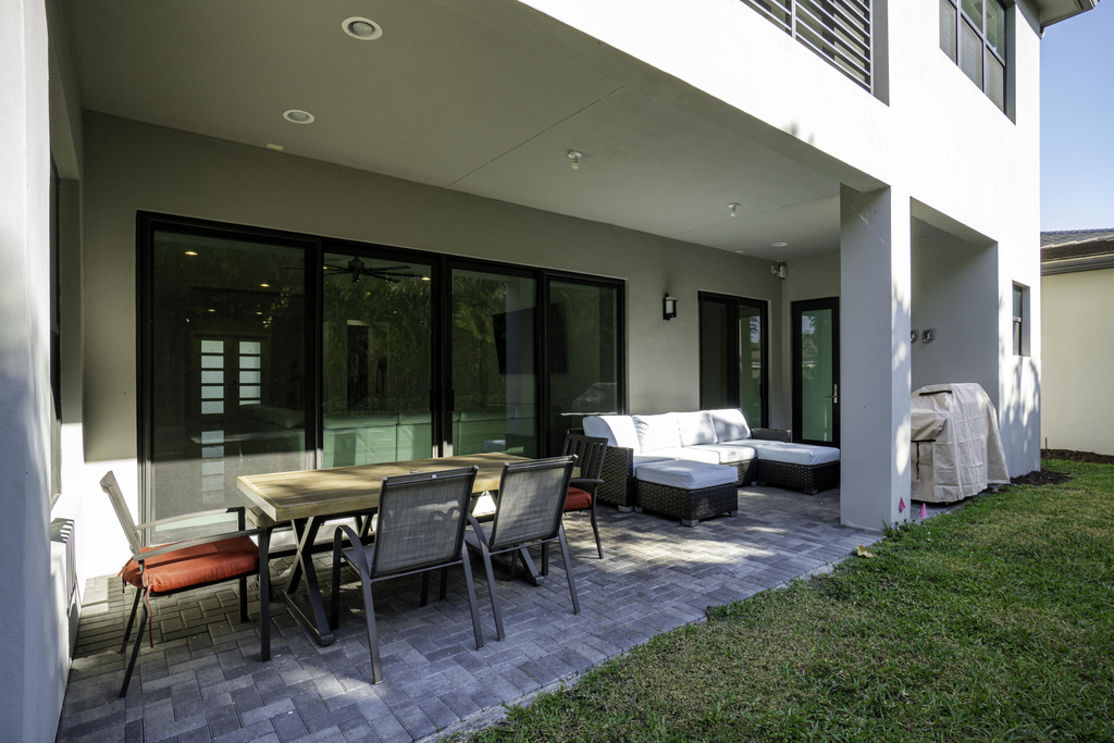 17081 Five Waters Avenue - Photo 44