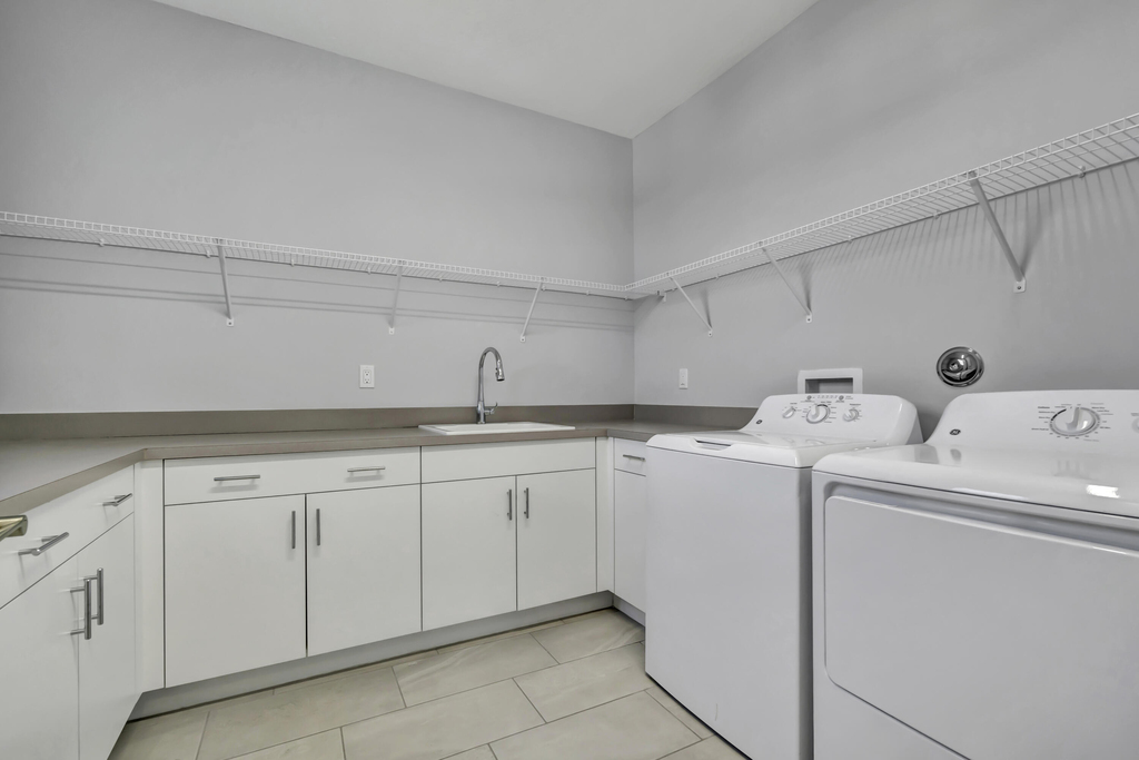 17081 Five Waters Avenue - Photo 47