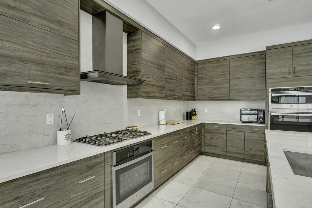 17081 Five Waters Avenue - Photo 30