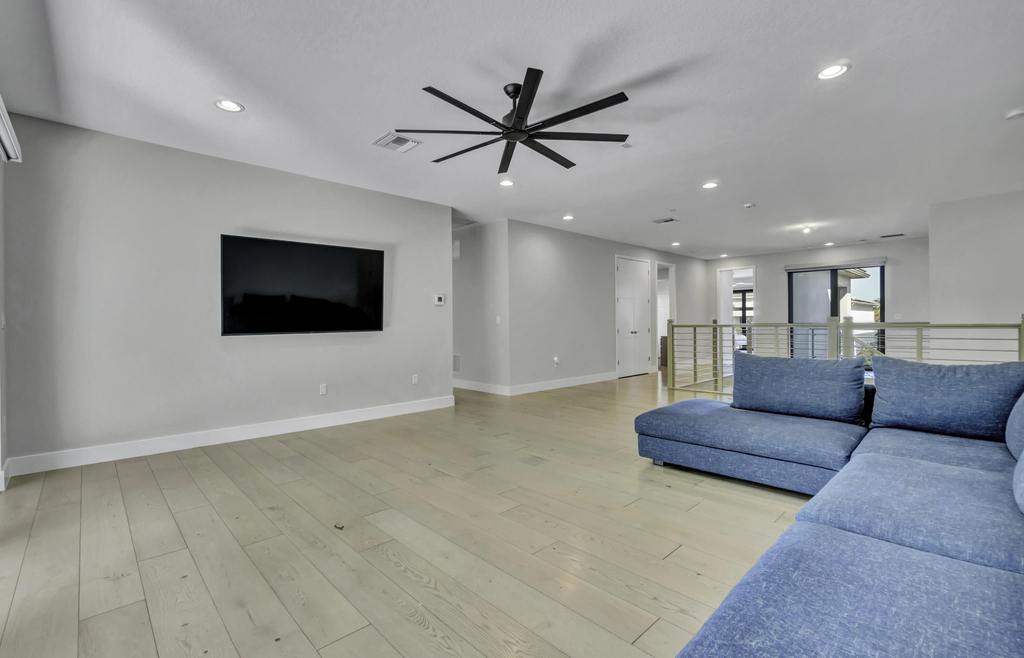 17081 Five Waters Avenue - Photo 43