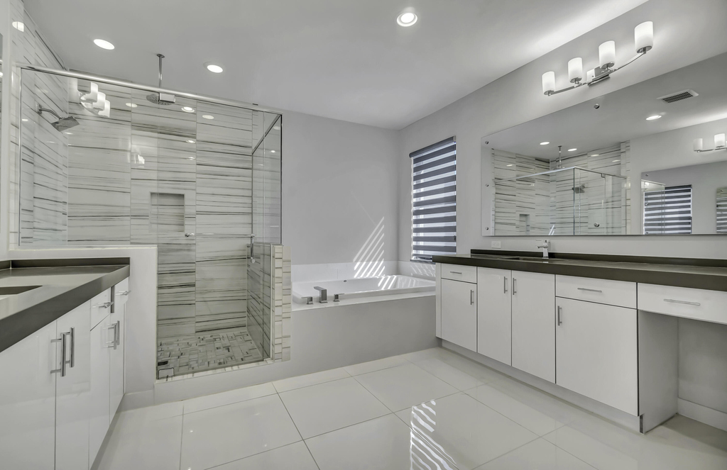 17081 Five Waters Avenue - Photo 49