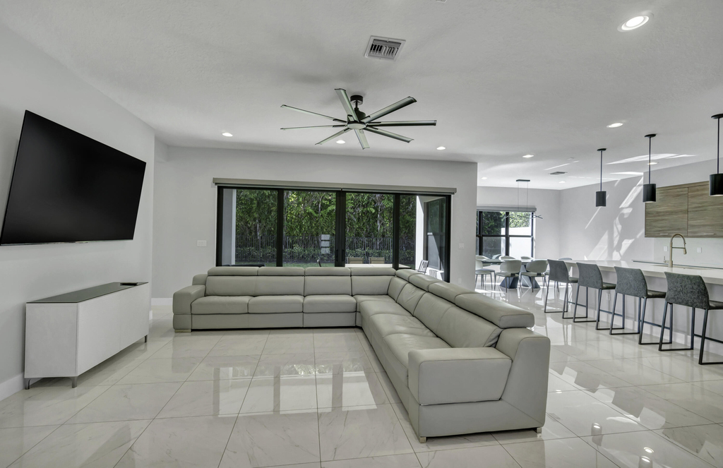 17081 Five Waters Avenue - Photo 22