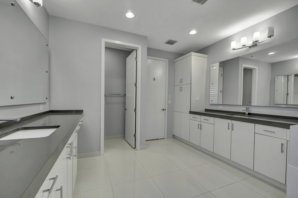 17081 Five Waters Avenue - Photo 50