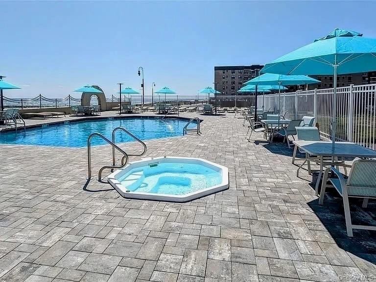 360 Shore Road - Photo 11