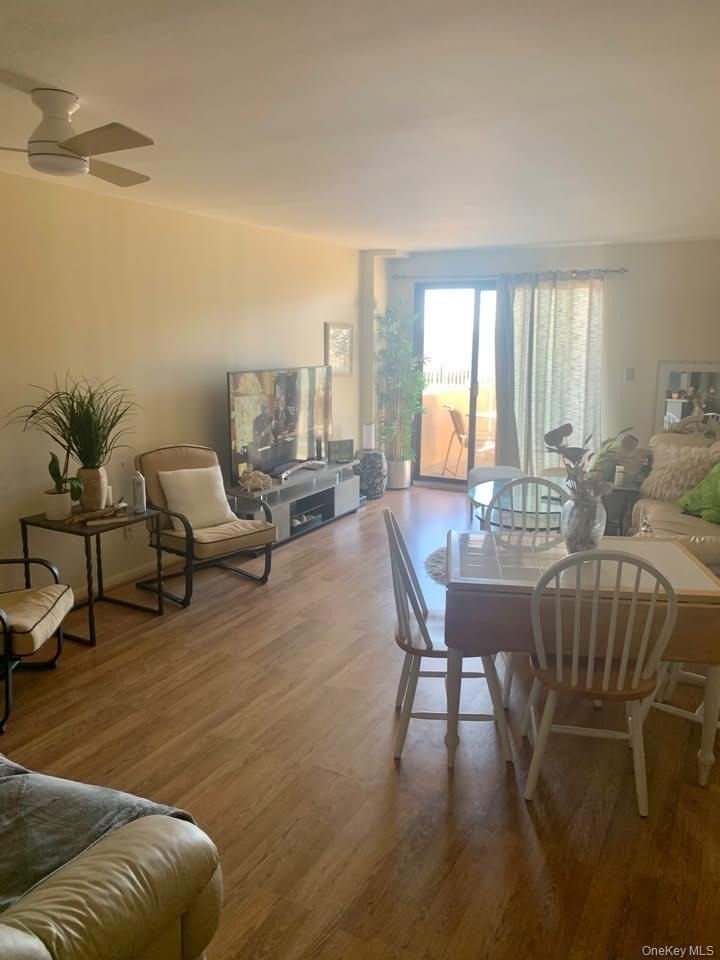 360 Shore Road - Photo 3