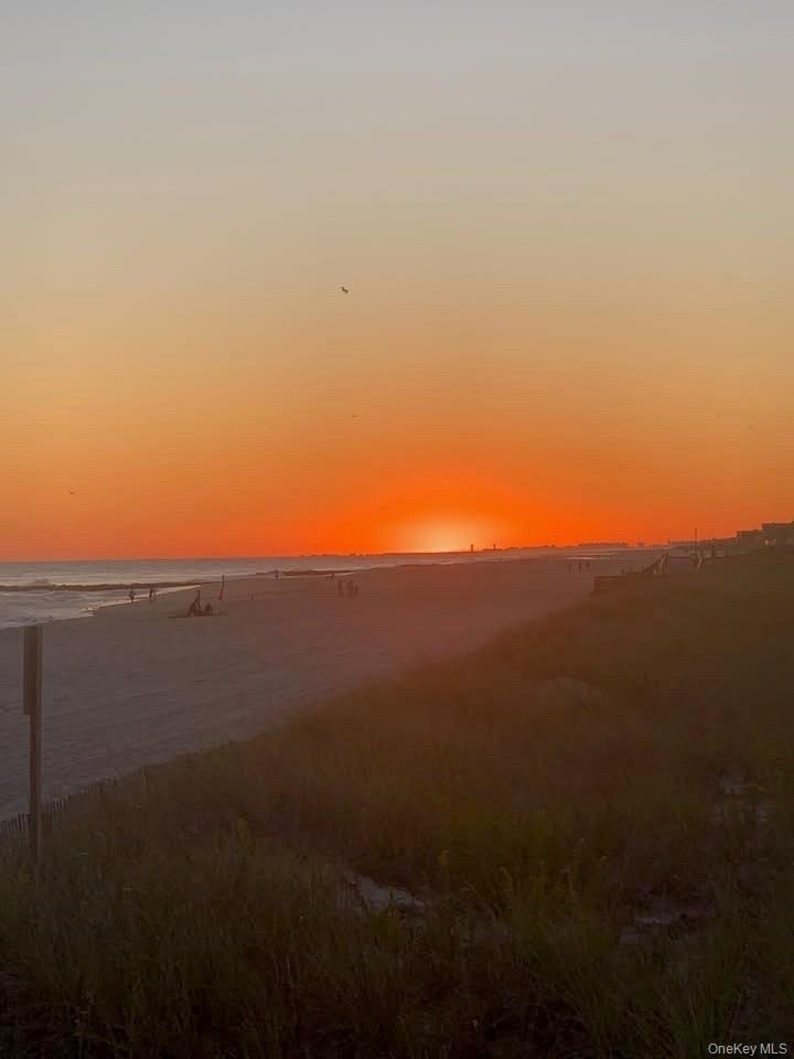 360 Shore Road - Photo 13