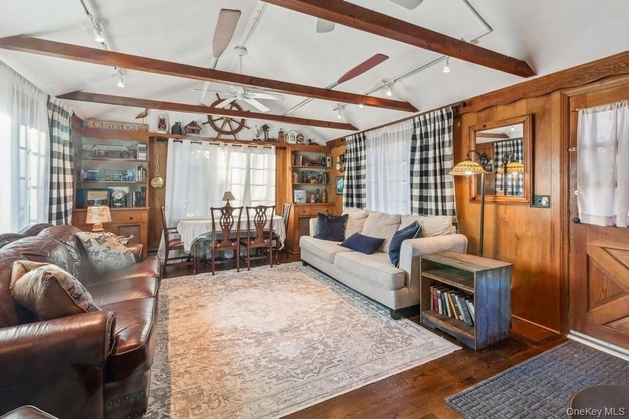 1850 Sterling Road - Photo 13