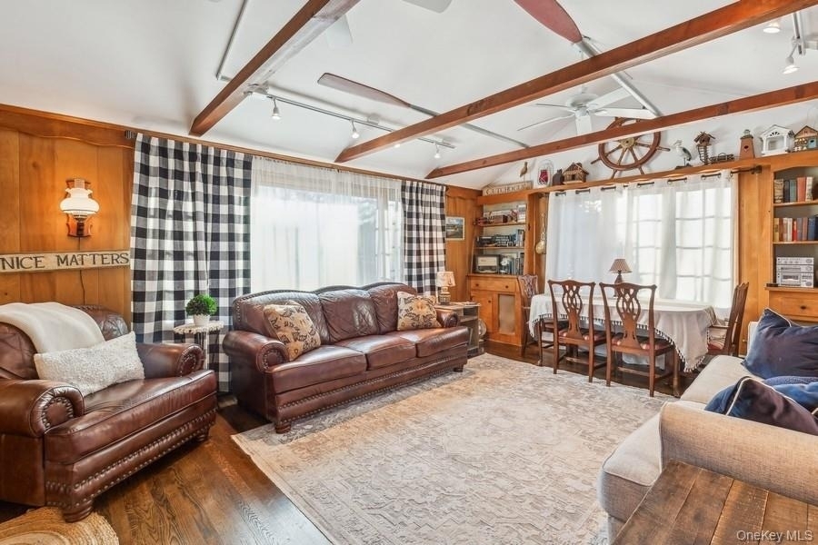 1850 Sterling Road - Photo 12