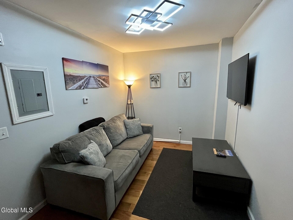 37 Maiden Lane - Photo 8