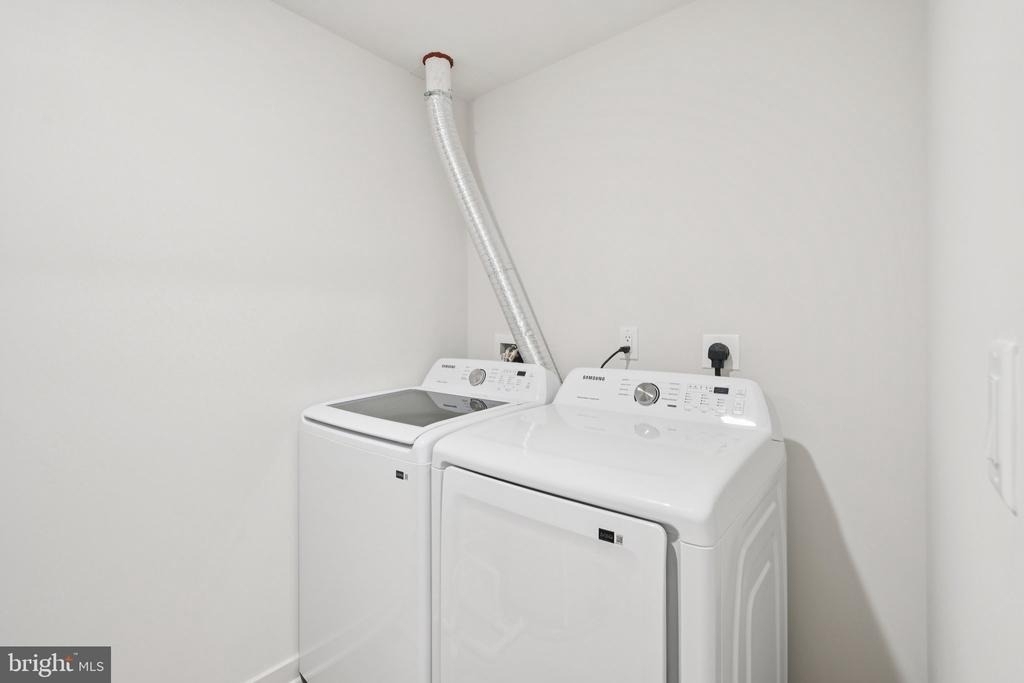23 Rock Hill Road - Photo 3