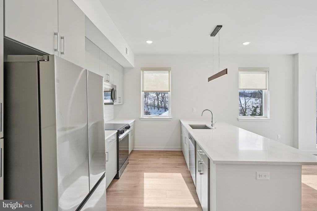 23 Rock Hill Road - Photo 0