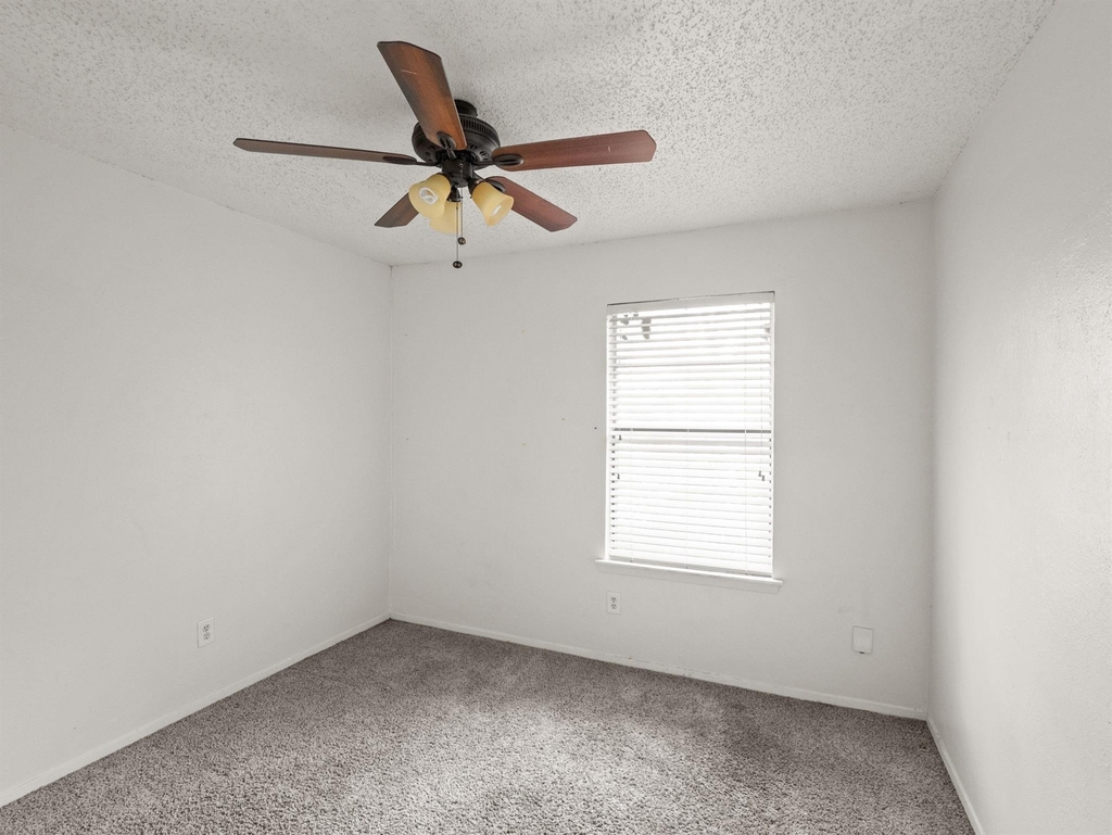 3507 Alpine Cir - Photo 5