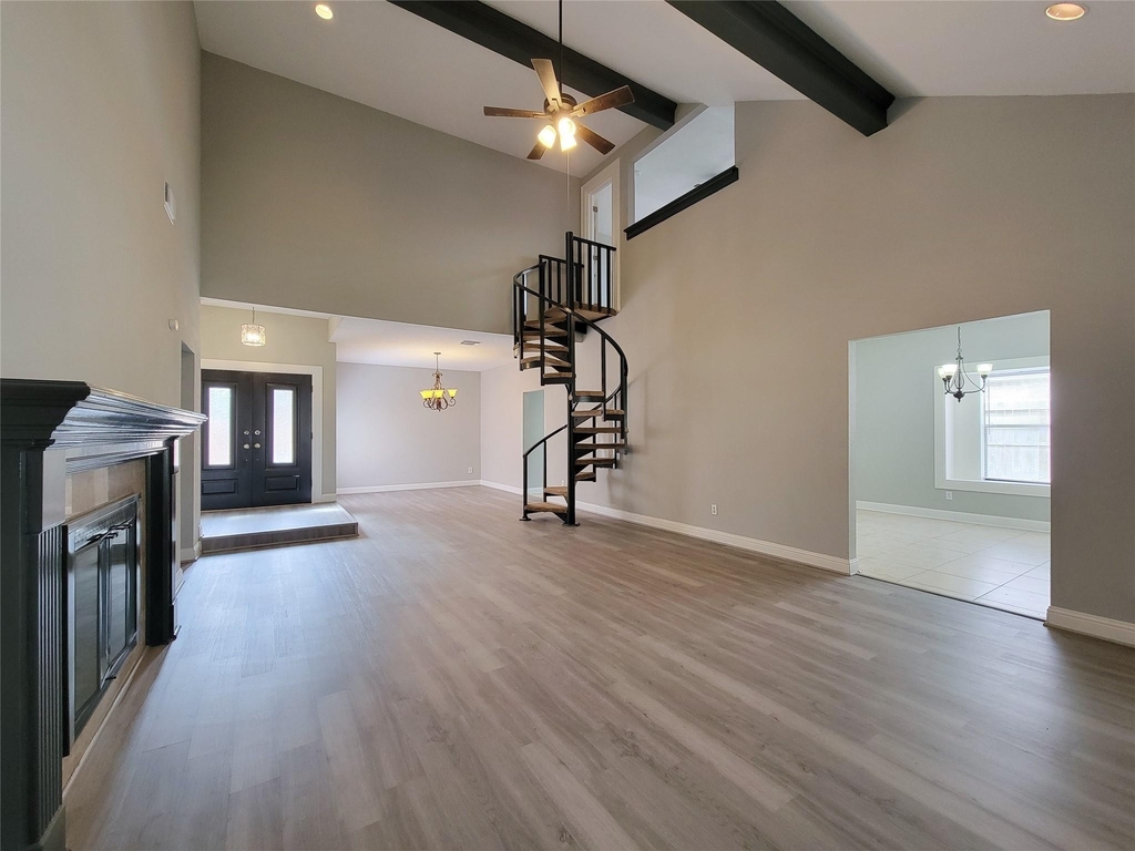 11614 Taos Lane - Photo 8