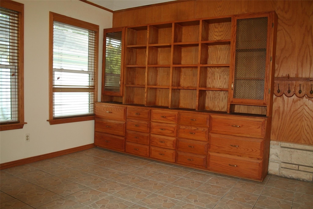 7518 El Rancho Street - Photo 7