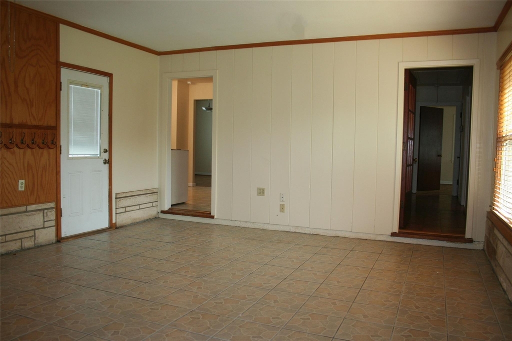 7518 El Rancho Street - Photo 6