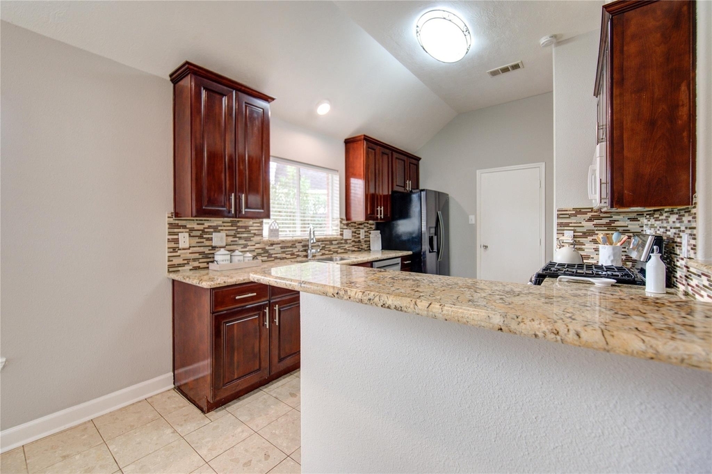 14802 Newton Falls Lane - Photo 7