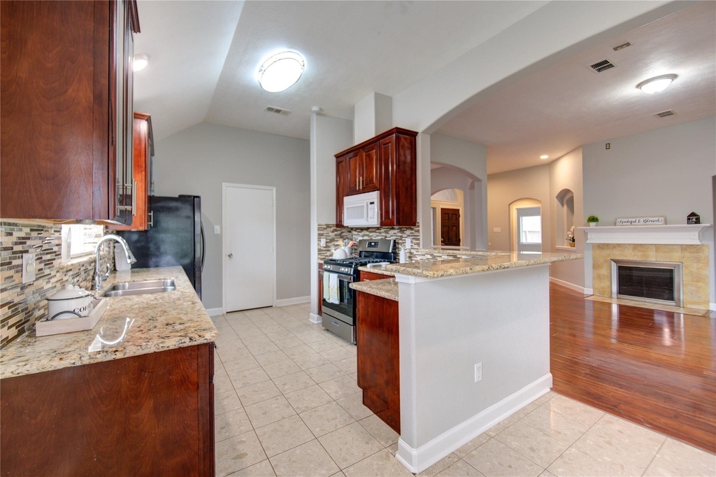 14802 Newton Falls Lane - Photo 6