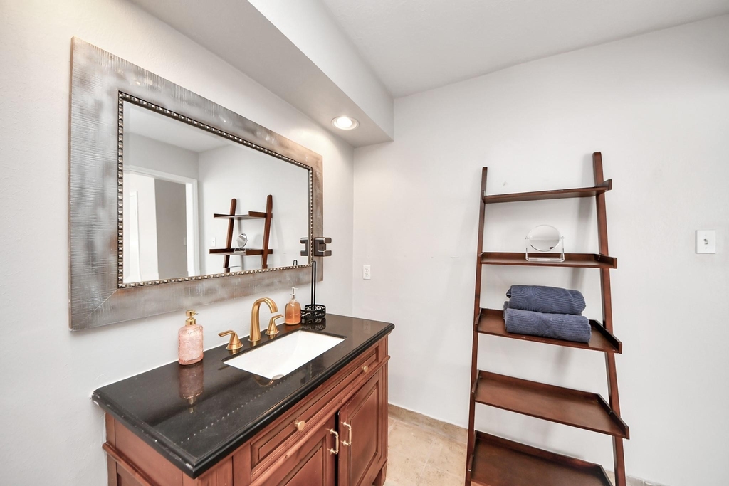15715 Creekhaven Drive - Photo 16