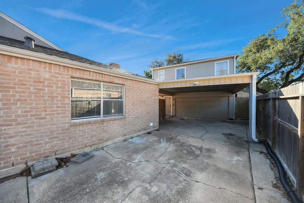 15715 Creekhaven Drive - Photo 37