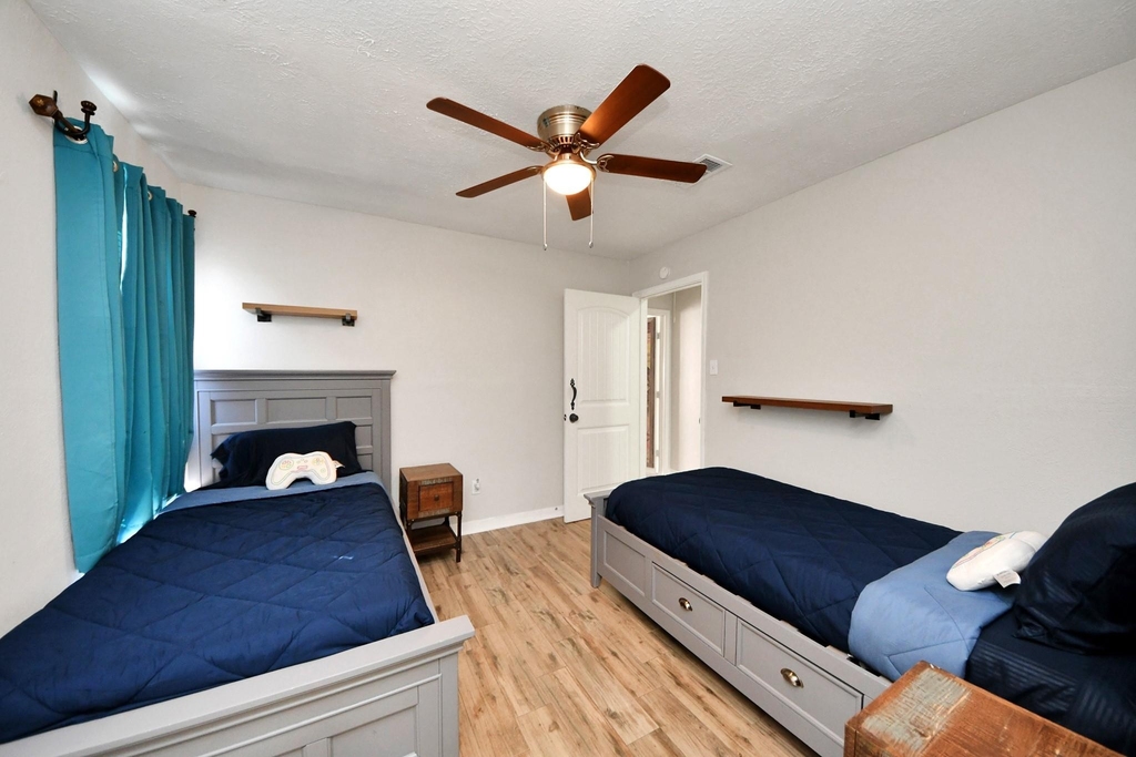 15715 Creekhaven Drive - Photo 10