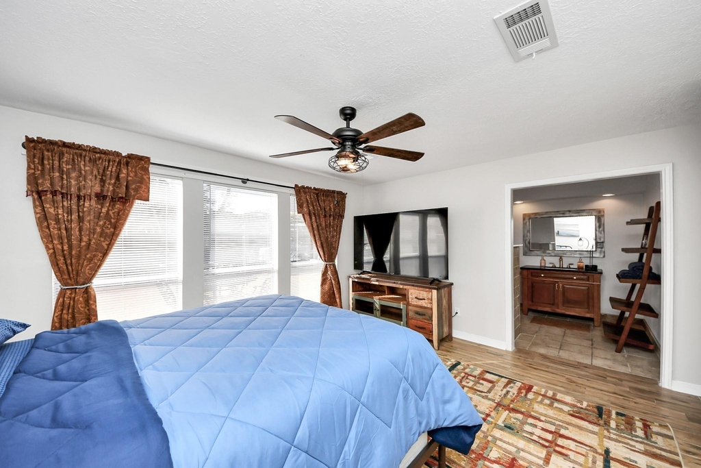 15715 Creekhaven Drive - Photo 15